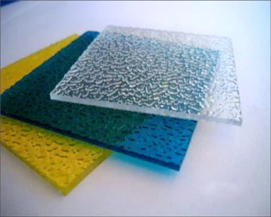 Polikarbonát halméretű lap